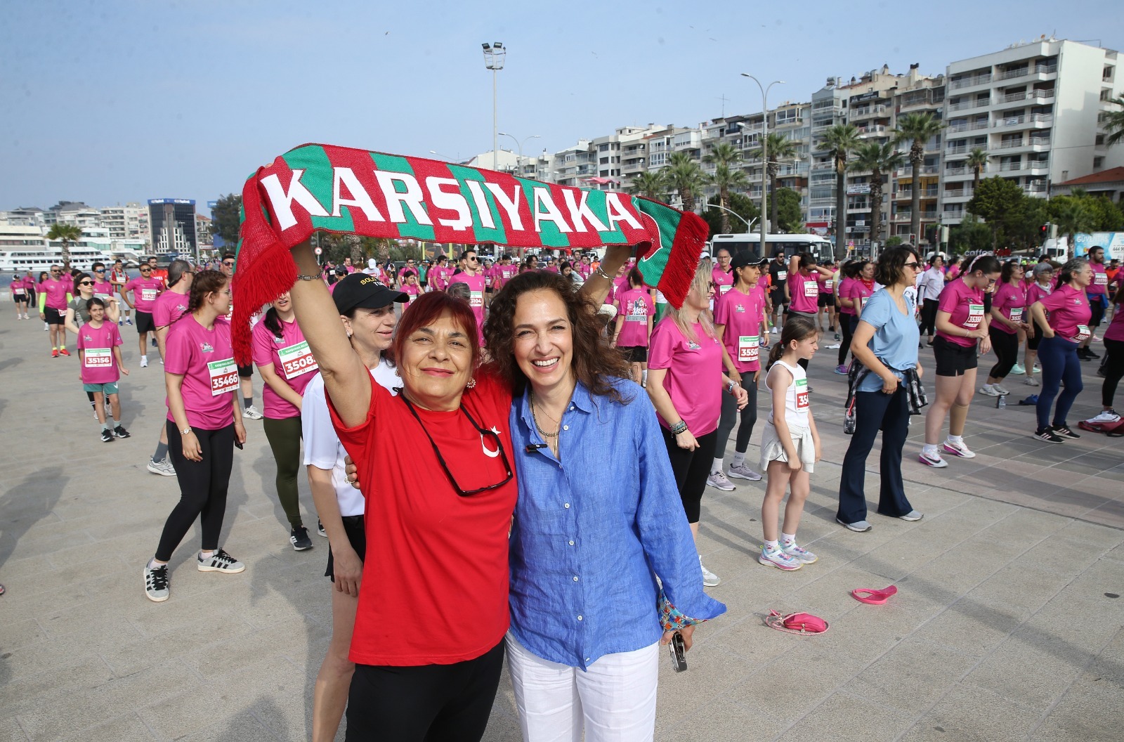 Karşıyaka Belediyesi tarafından her Anneler Günü’nde geleneksel olarak düzenlenen Zübeyde