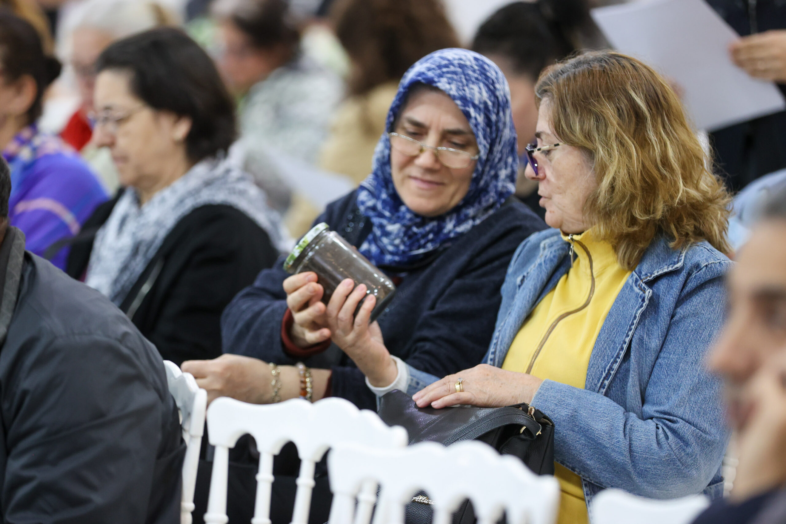 Buca Belediyesi’nin İzmir Büyükşehir Belediyesi ile gerçekleştirdiği Bokaşi kompostu eğitimi