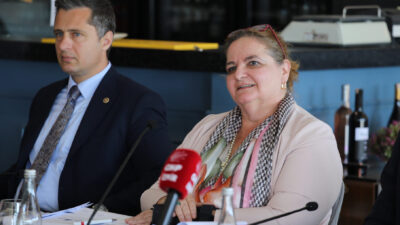 İzmir iş dünyası, Cumhuriyet Halk Partisi İzmir İl Başkanlığı’nın düzenlediği