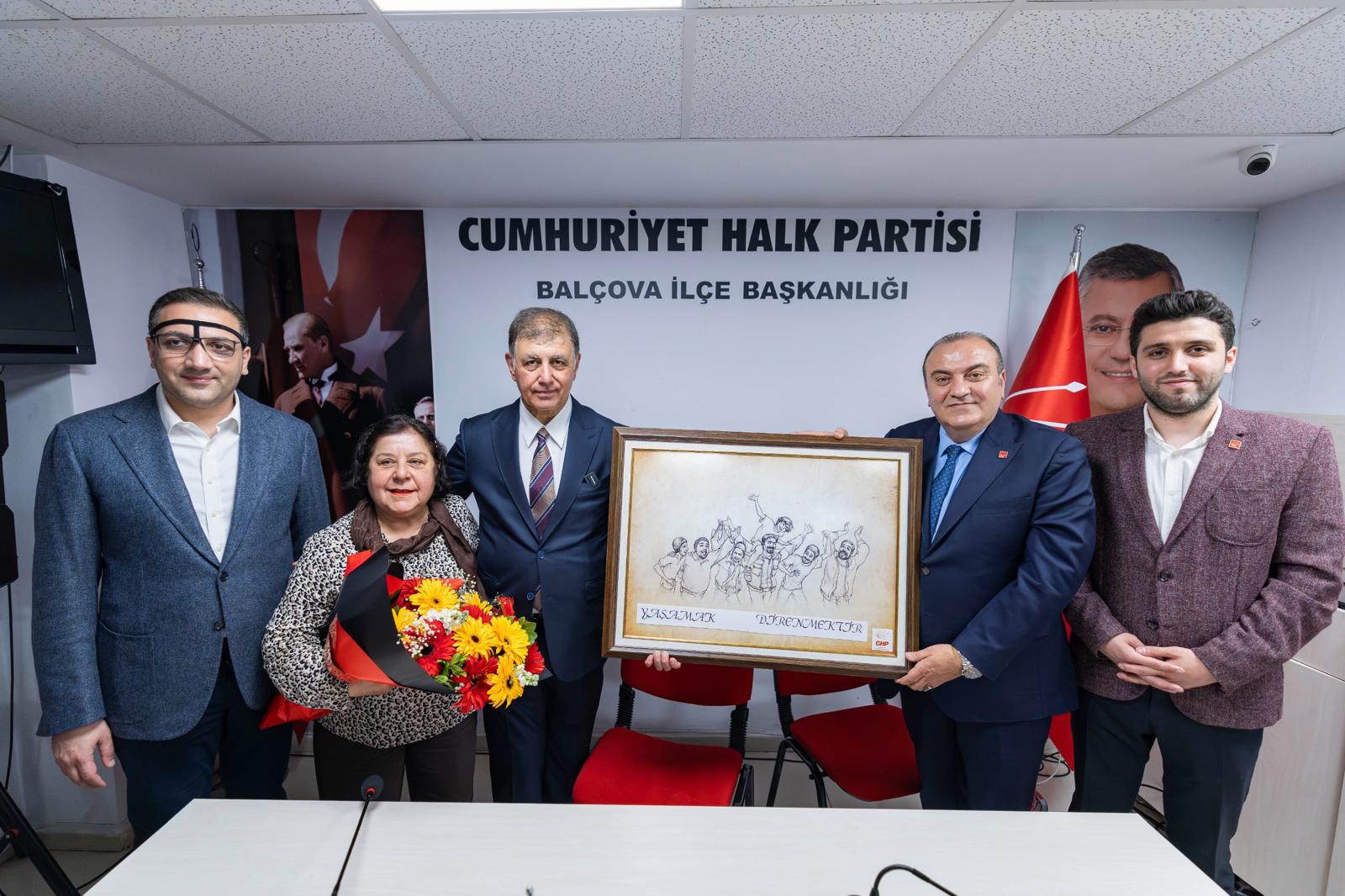 İzmir Büyükşehir Belediye Başkanı Dr. Cemil Tugay, Vakıflar Genel Müdürlüğü