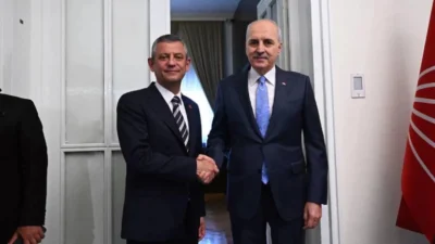 TBMM Başkanı Numan Kurtulmuş ile CHP Genel Başkanı Özgür Özel'in,