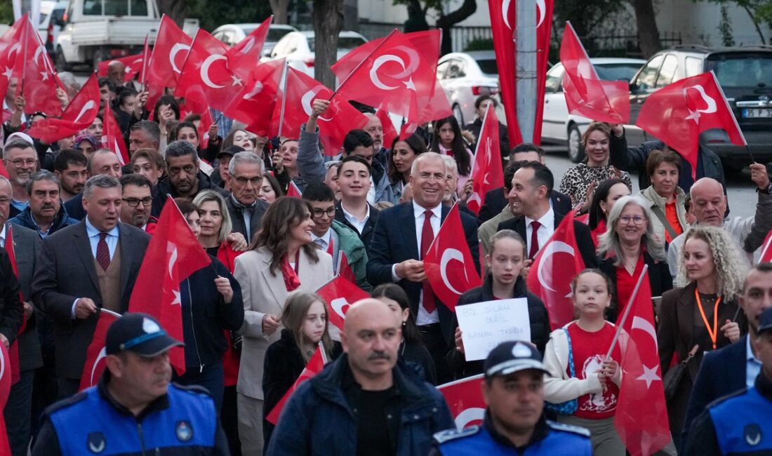 Gaziemir Belediyesi’nin düzenlediği 19 Mayıs Atatürk’ü Anma, Gençlik ve Spor