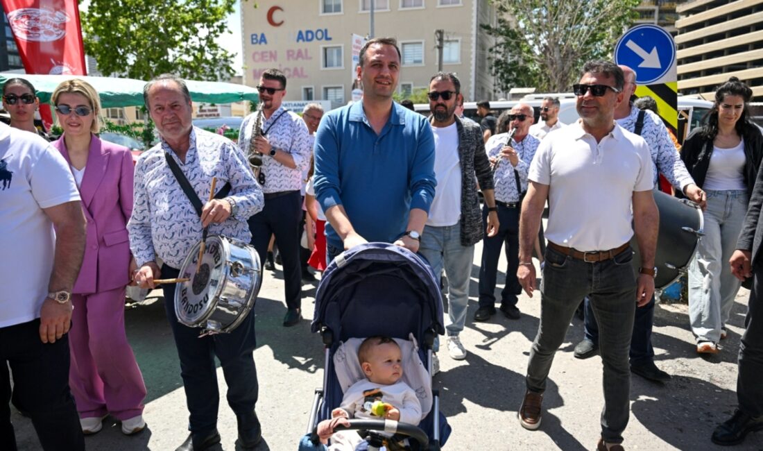 Bornova 3. Sanayi Sitesi’nde ilk kez düzenlenen “Sanayi Street Food