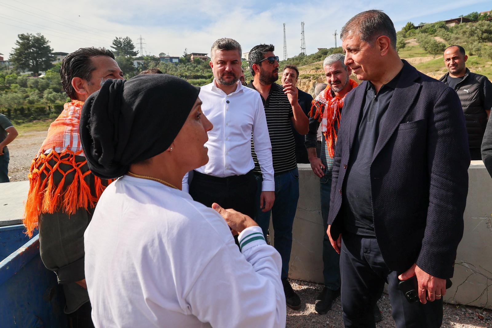 İzmir Büyükşehir Belediye Başkanı Dr. Cemil Tugay, Buca’nın Belenbaşı Mahallesi’nde
