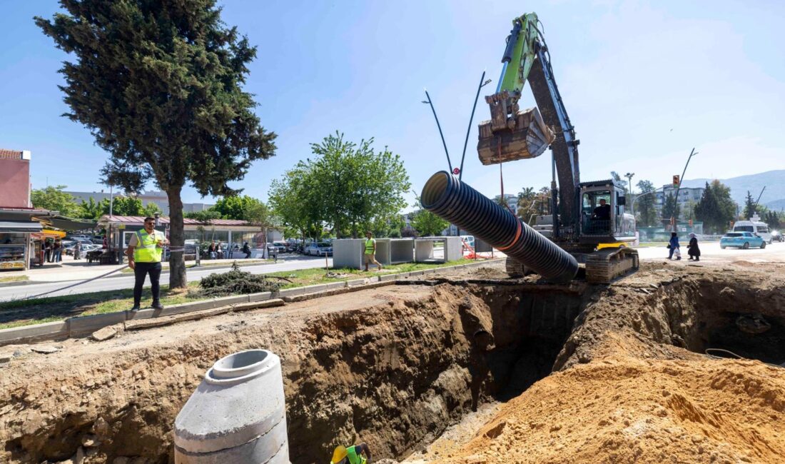 İzmir Büyükşehir Belediyesi’nin Tire’de yürüttüğü yaklaşık 300 milyon liralık altyapı