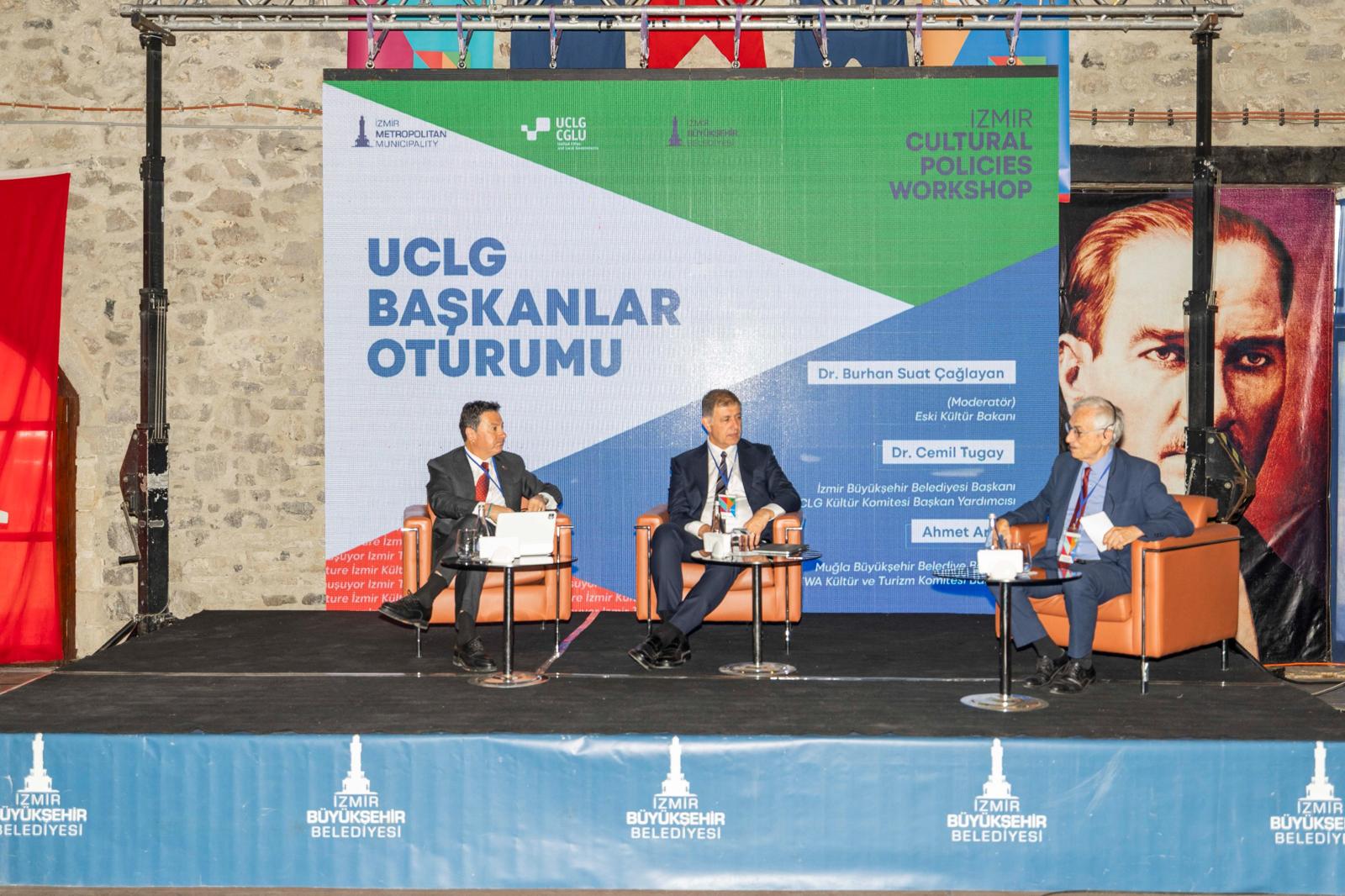İzmir Büyükşehir Belediyesi’nin düzenlediği İzmir Kültür Politikaları Çalıştayı,  ulusal ve