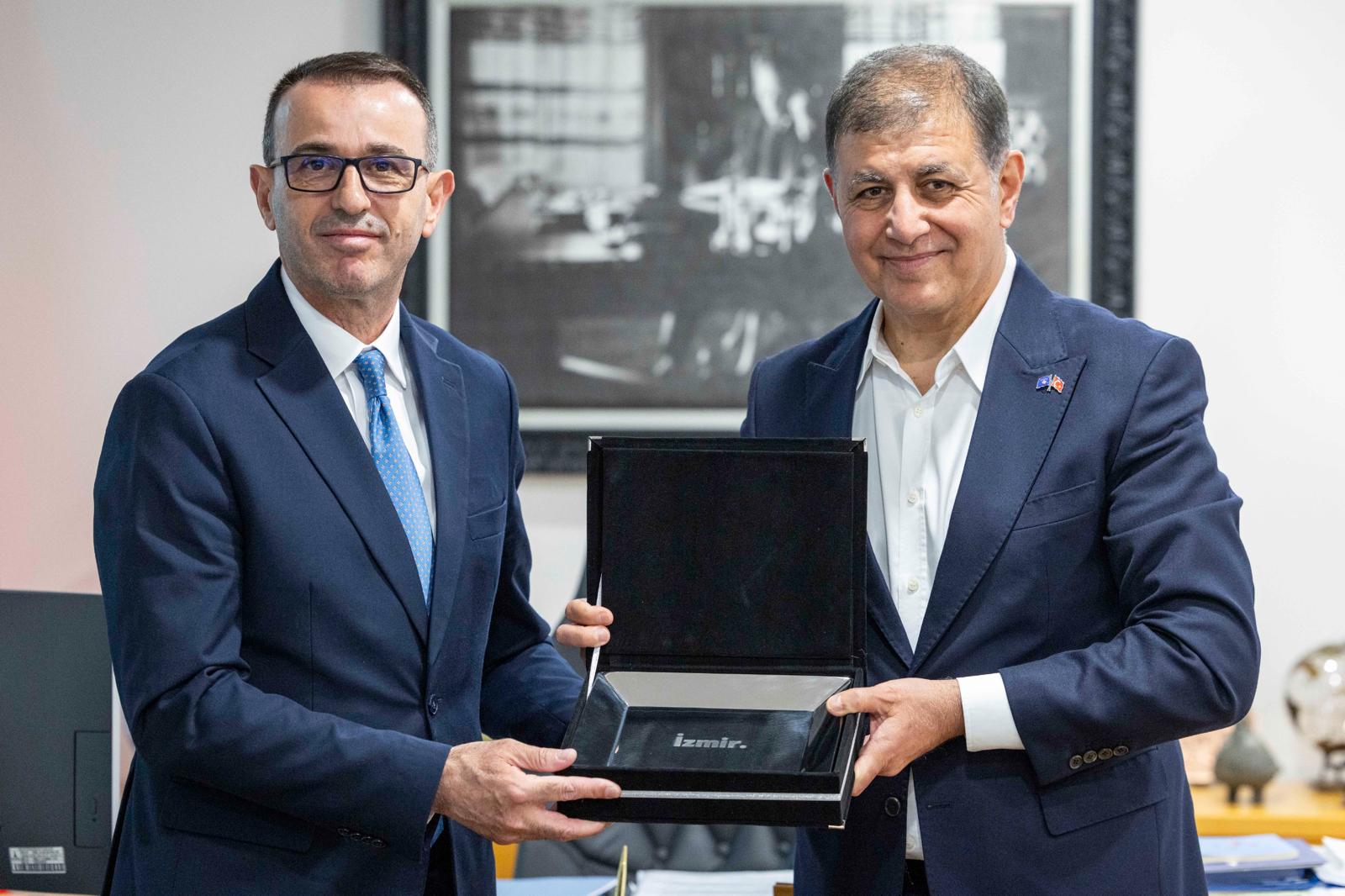 Kosova Gençlik ve Spor Bakanı Blerim Gashani ve beraberindeki heyet,