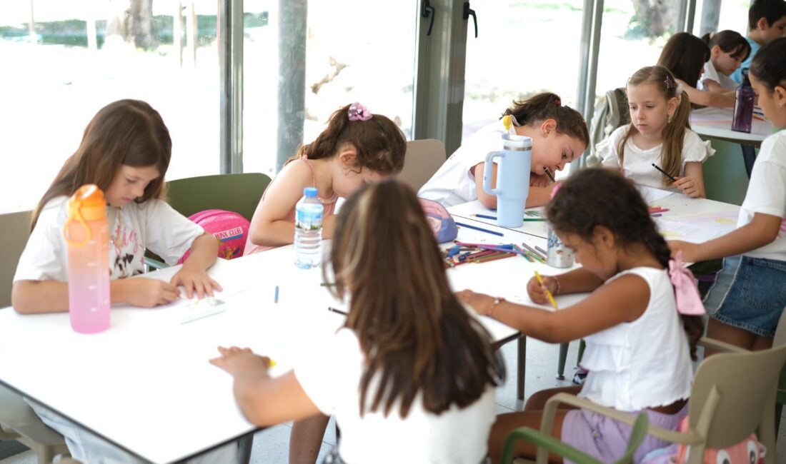 Bayraklı Belediyesi, çocukların yaz tatilini verimli, eğlenceli ve öğretici etkinliklerle