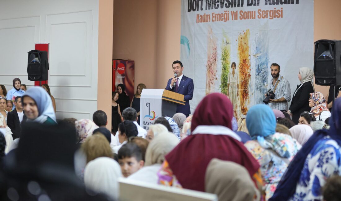 Bayraklı Belediyesinin semt merkezleri, kültür merkezleri ve Bahar Evi’nde düzenlenen