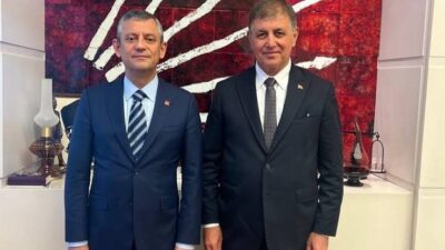 İzmir Büyükşehir Belediye Başkanı Cemil Tugay, 18 Haziran’da CHP’de istifa ettiğini duyurdu.