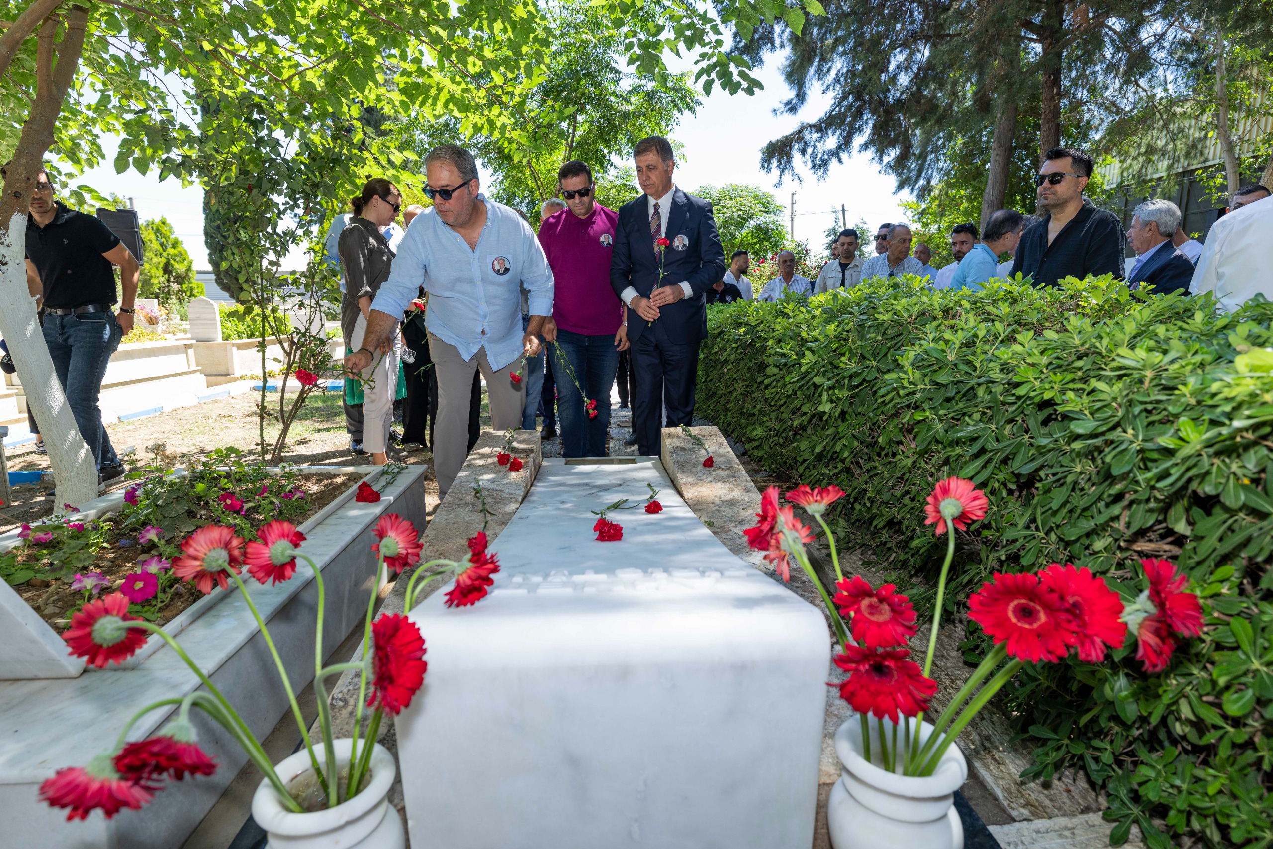 İzmir Büyükşehir Belediye Başkanı Dr. Cemil Tugay, İzmir'in efsane başkanlarından 