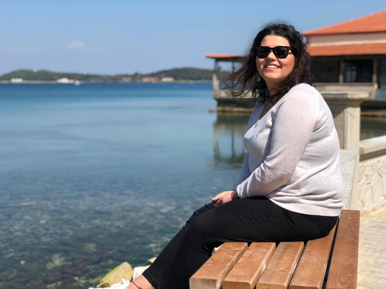 İzmir Büyükşehir Belediyesi Eşrefpaşa Hastanesi’nde görev yapan Diyetisyen Dilara Demirkan,