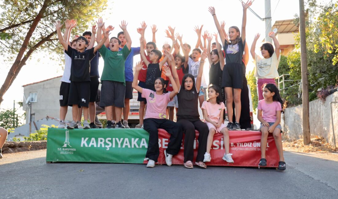 Karşıyaka Belediyesi tarafından düzenlenen ‘Sokak Senin Mahalle Olimpiyatları’nın coşkusu bu kez Cumhuriyet Mahallesi’ni