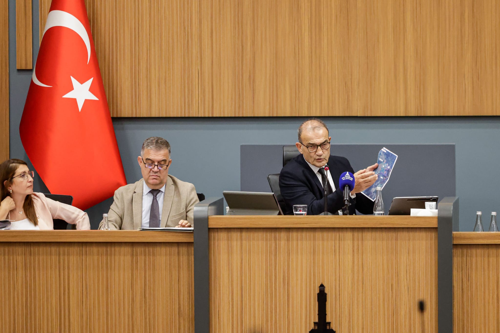 İzmir Büyükşehir Belediyesi Başkan Vekili Dr. Zafer Levent Yıldır, Uzundere