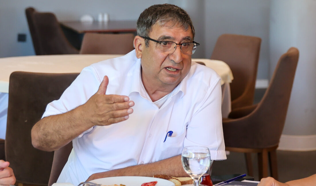Buca Belediye Başkan Vekili Hüseyin Benzer, ilçenin siyasi dinamiklerini “Buca”