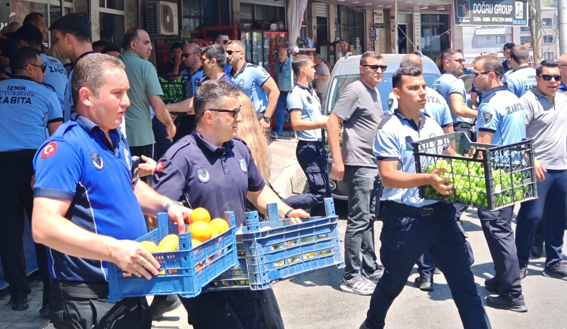 İzmir Büyükşehir Belediyesi, Bayraklı Belediyesi ve İlçe Emniyet Müdürlüğü ekiplerinin koordineli çalışmasıyla Bayraklı'da