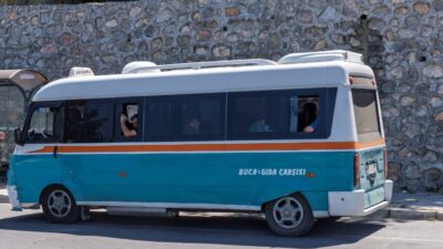 İzmir Büyükşehir Belediyesi, minibüs ulaşımını daha erişilebilir hale getiren yeni