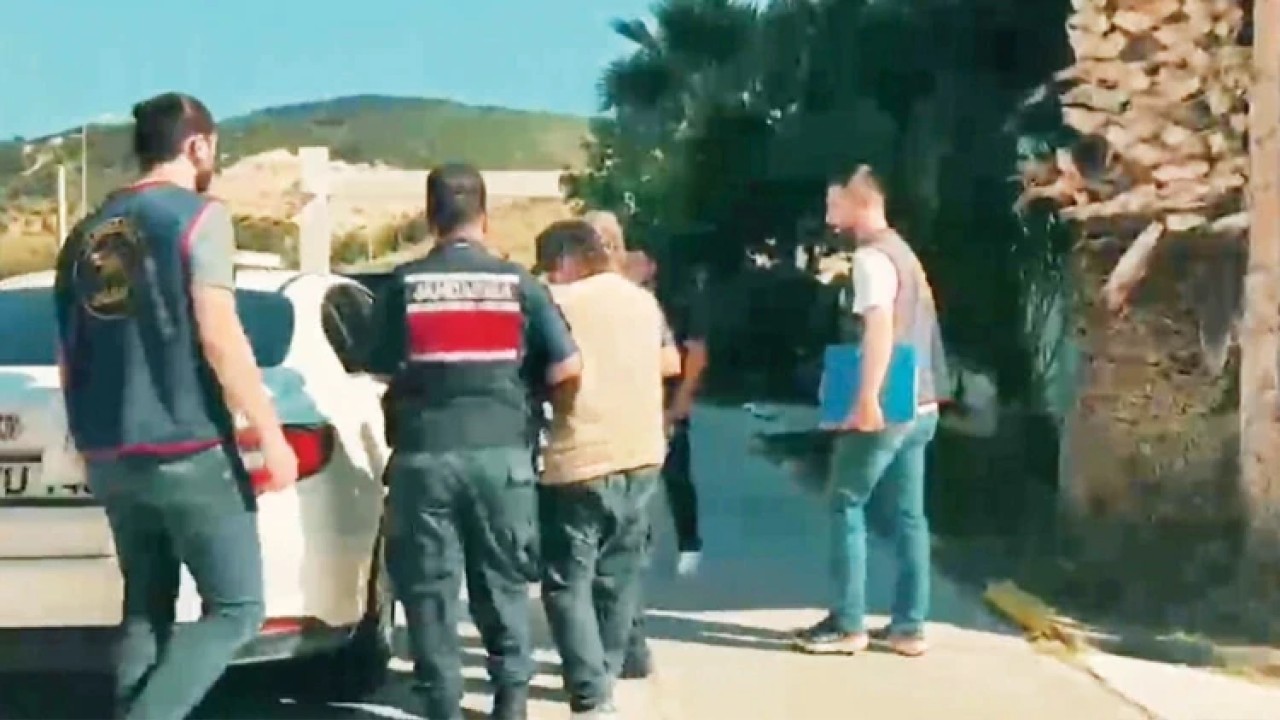 Muğla Milas-Aydın Söke Karayolu üzerinde 2012'de parçalanmış halde bulunan cesedin
