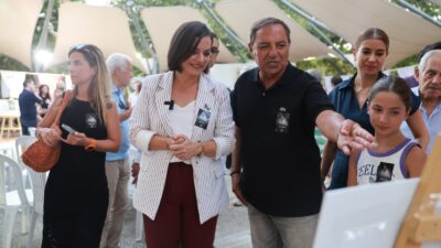 Karabağlar Belediyesi, İzmir Gazeteciler Cemiyeti'nin katkılarıyla, 32 yıl önce görevi