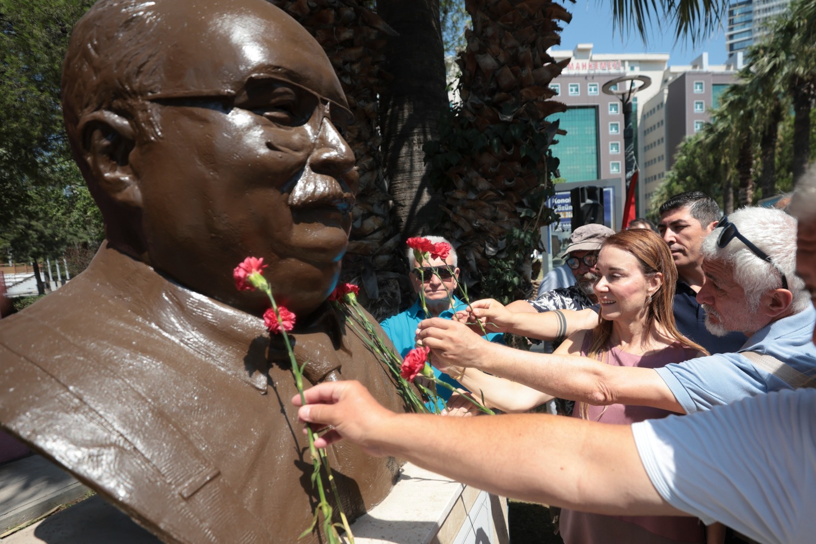 İzmir’de adı vefayla özdeşleşen İzmir Baba Sancar Maruflu’nun 5’inci ölüm