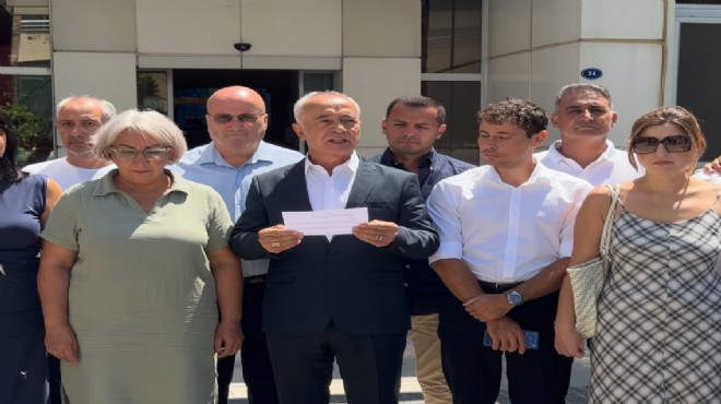 Özgür Özel'in Yeni Parti'yi ilan etmesinden sonra CHP'den istifalar sürüyor.