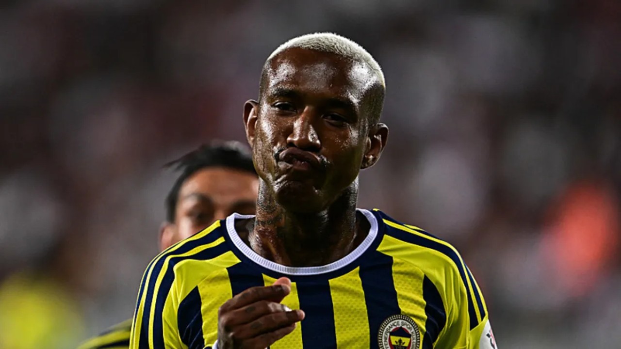 Fenerbahçe, Süper Lig 2. haftasında oynayacağı Konyaspor karşılaşmasının maç kadrosuna