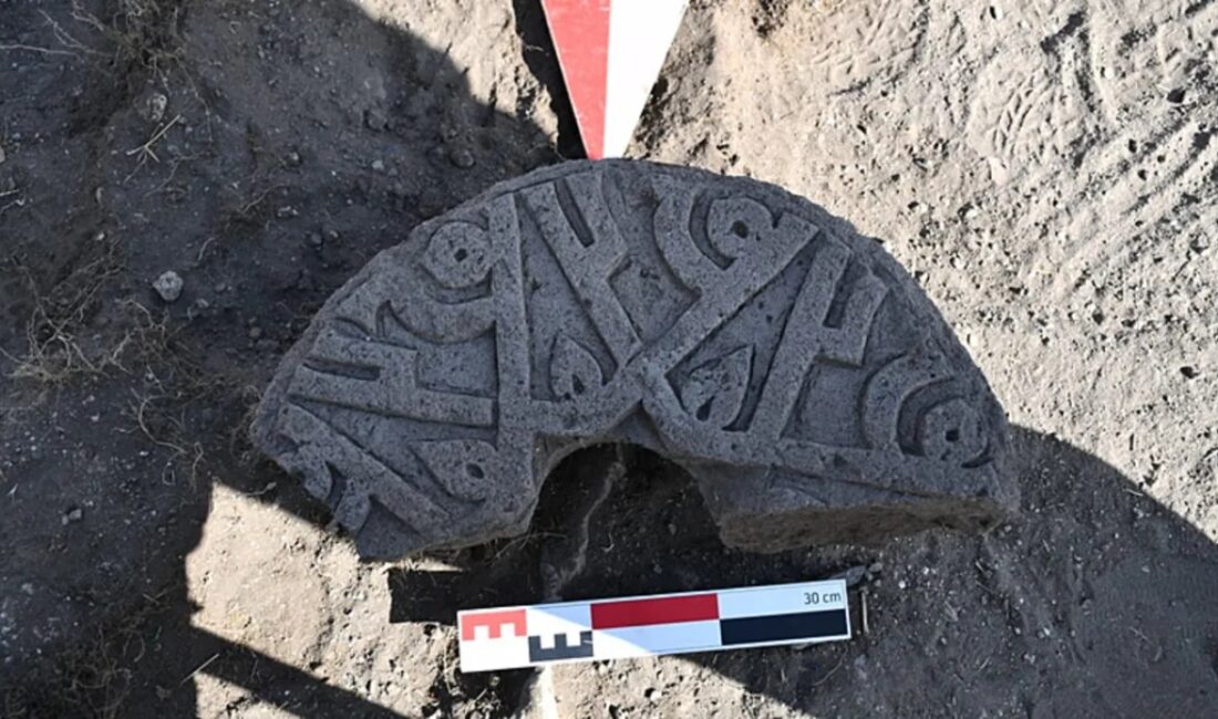 Kültür ve Turizm Bakanı Mehmet Nuri Ersoy, Ani Ören Yeri'ndeki