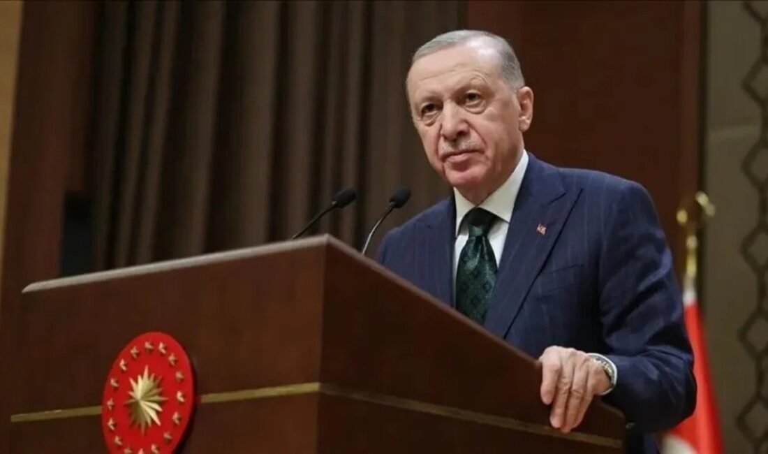 Başkan Recep Tayyip Erdoğan, Fırat Kalkanı Harekâtı'nın yıl dönümünde sosyal