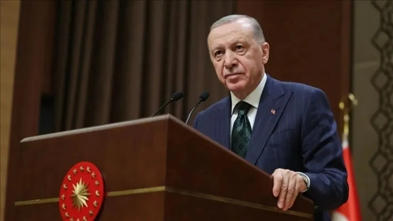 Başkan Recep Tayyip Erdoğan, Fırat Kalkanı Harekâtı'nın yıl dönümünde sosyal