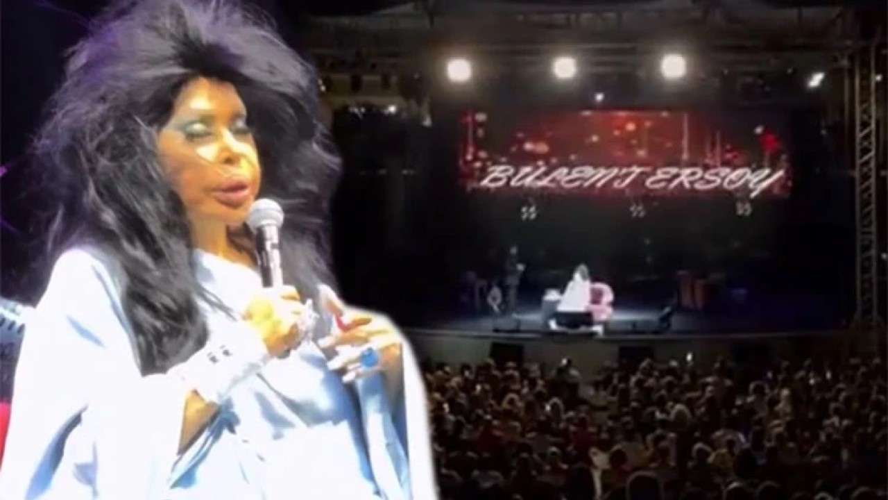 Kuşadası'ndaki konserine geç çıktığı belirtilen Bülent Ersoy, izleyicilerin tepkisine karşılık