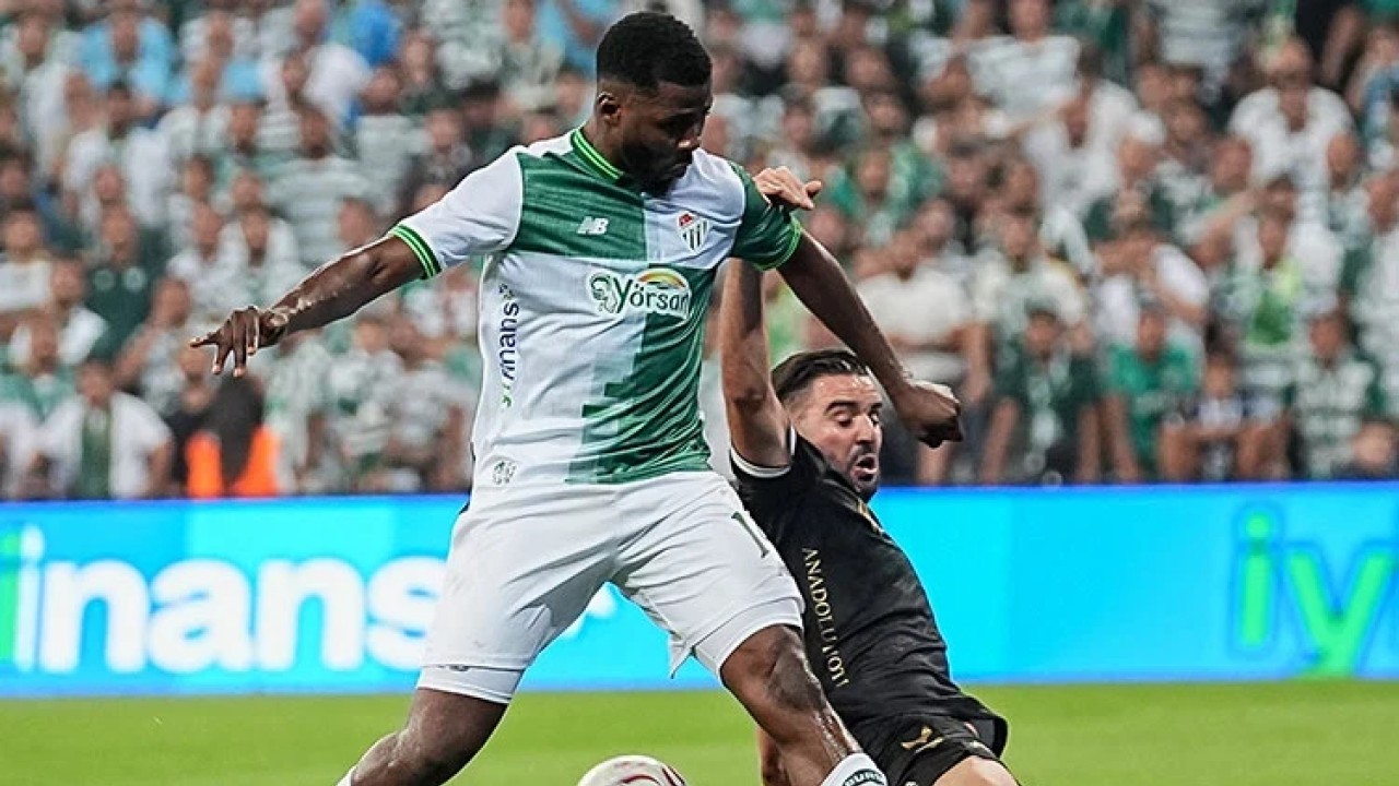 Trendyol 1. Lig'in 2. haftasında Bursaspor, Bursa'da oynanan maçta Iğdır