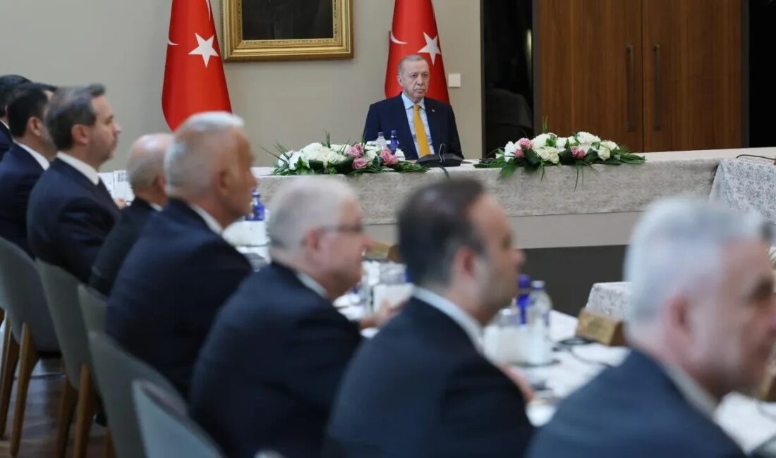 Cumhurbaşkanı Erdoğan, Malazgirt Zaferi'nin 955'inci yıldönümü dolayısıyla Bitlis'in Ahlat ilçesindeki