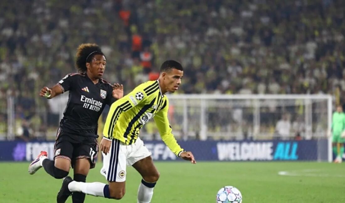 Fenerbahçe, UEFA Şampiyonlar Ligi Play-Off rövanşında Olympique Lyon'a konuk olacak.