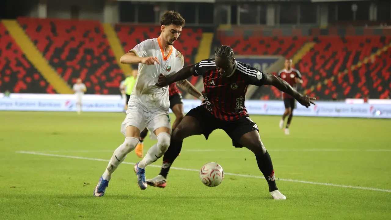 Trendyol Süper Lig'in ilk haftasında Gaziantep FK ile Corendon Alanyaspor