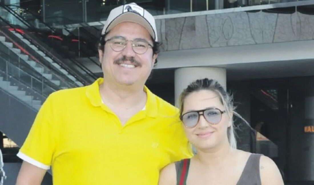 Oyuncu İbrahim Büyükak, eşi Nurdan Büyükak ve oğulları Aslan Zincirlikuyu'daki
