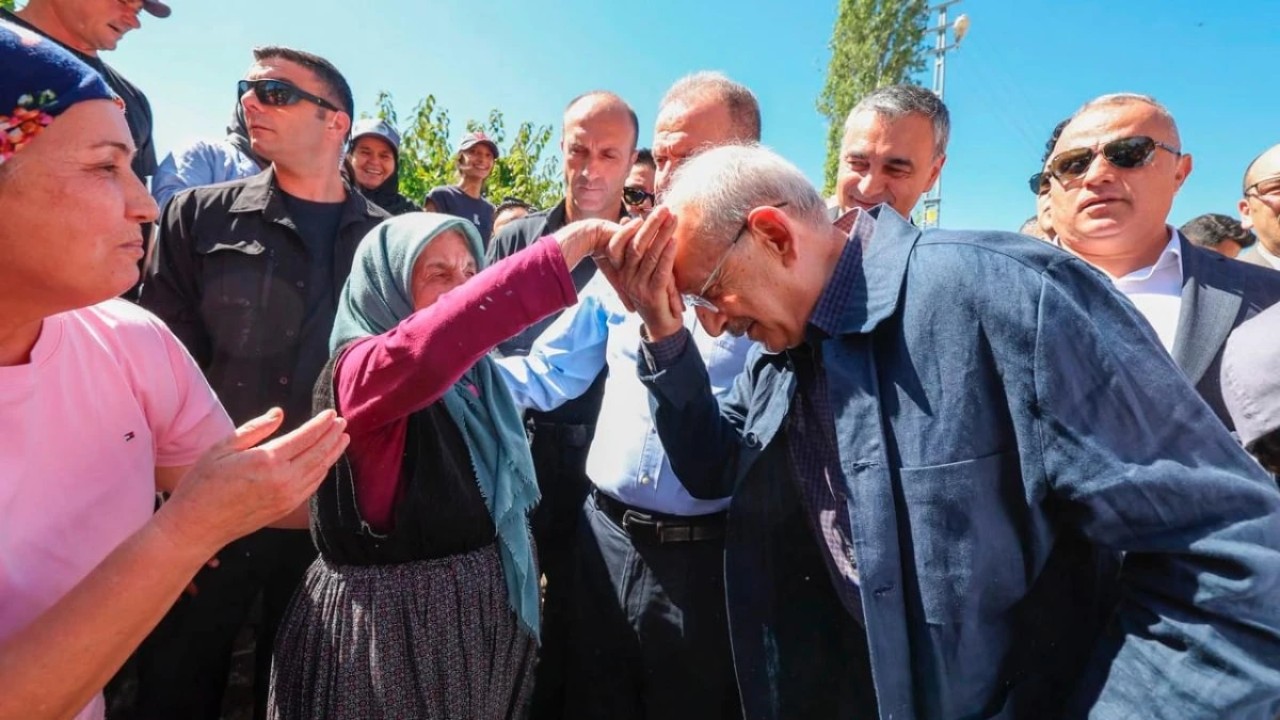 CHP Genel Başkanı Kemal Kılıçdaroğlu, Mersin'de düzenlenen 2'nci Kardeş Göçerler