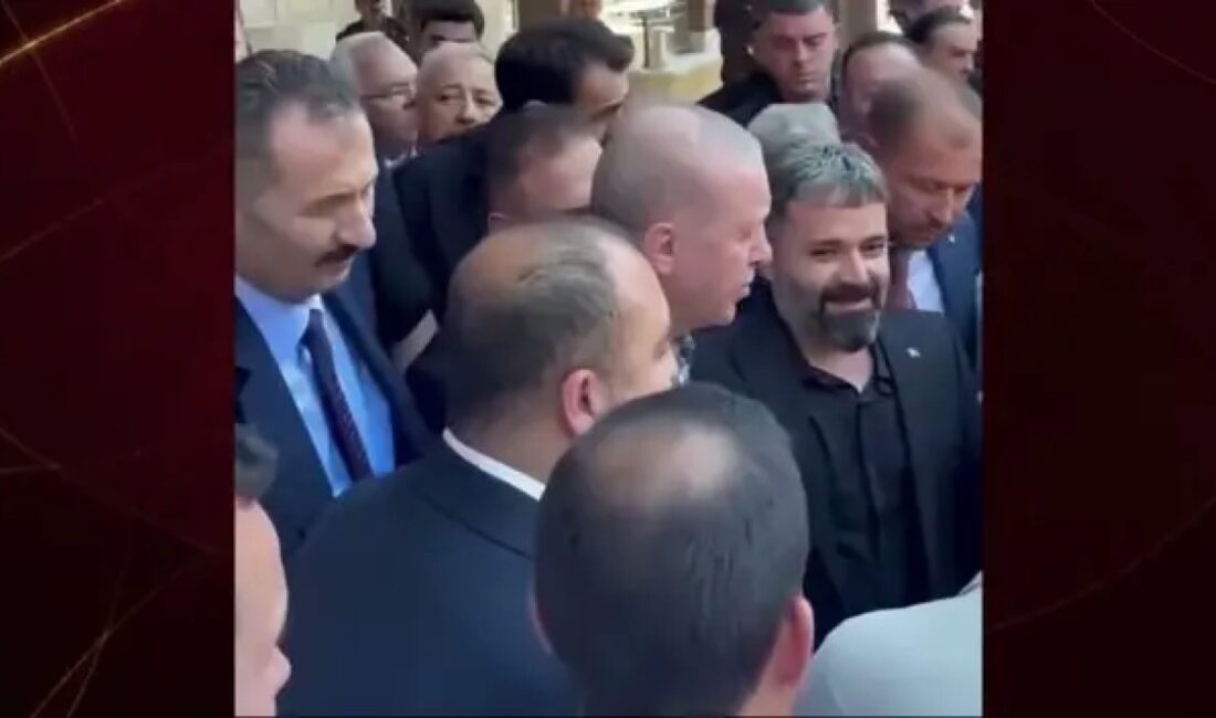 Muğla'nın Marmaris ilçesinde cuma namazı sonrası Cumhurbaşkanı Recep Tayyip Erdoğan
