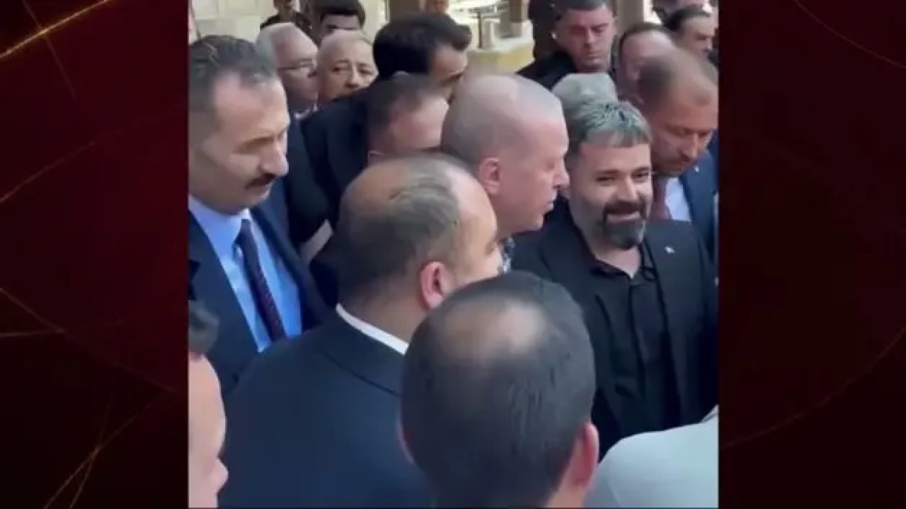 Muğla'nın Marmaris ilçesinde cuma namazı sonrası Cumhurbaşkanı Recep Tayyip Erdoğan