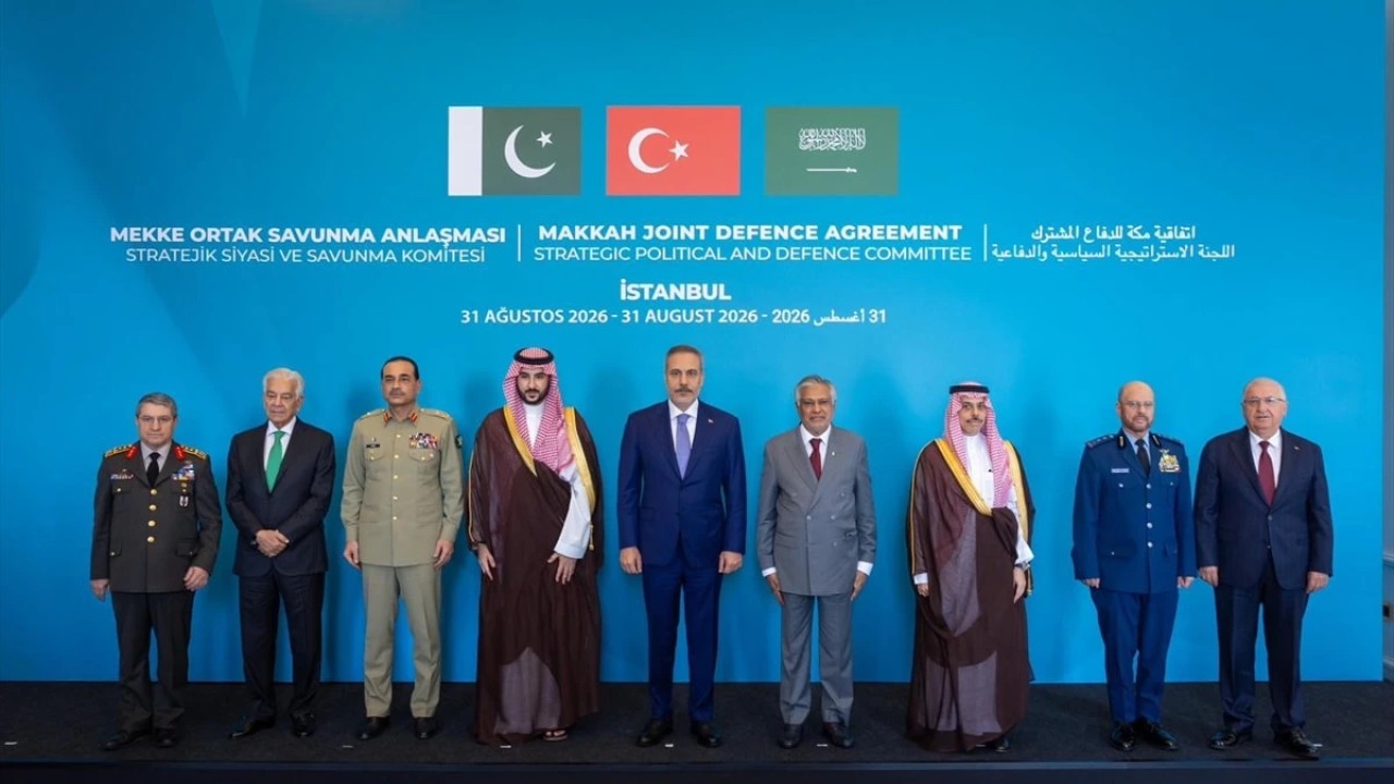 Mekke Ortak Savunma Anlaşması çerçevesinde kurulan komitelerin ilk buluşması İstanbul'da