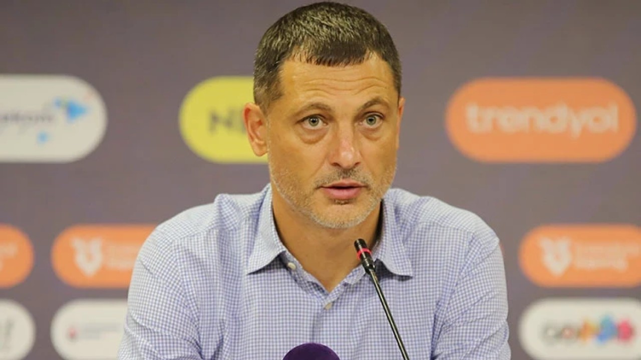 Gaziantep Futbol Kulübü teknik direktörü Mirel Radoi, Alanyaspor ile 1-1