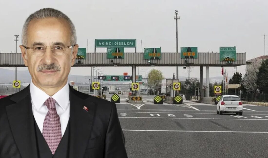 Ulaştırma ve Altyapı Bakanı Abdulkadir Uraloğlu, Akıncı Gişeleri'nde Serbest Geçiş