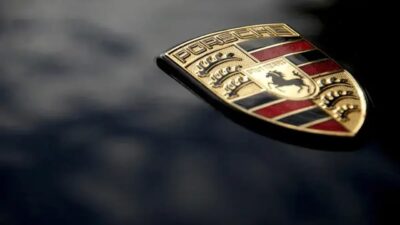 Alman lüks otomobil üreticisi Porsche, yönetim ve bilgi teknolojileri danışmanlık