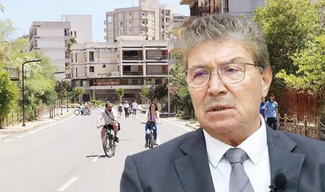 Rum lider Nikos Hristodulidis, Solomos Solomu anma töreninde Maraş'ın geri