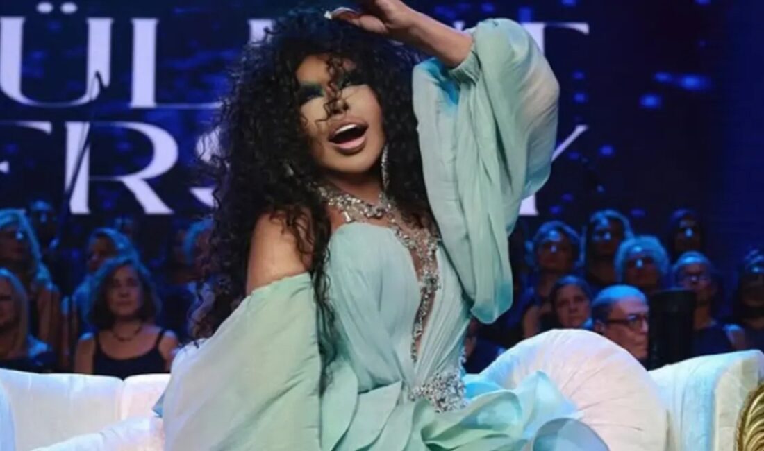 Bülent Ersoy, Kuşadası konserinden önce rahatsızlanmasına rağmen konseri iptal etmedi.