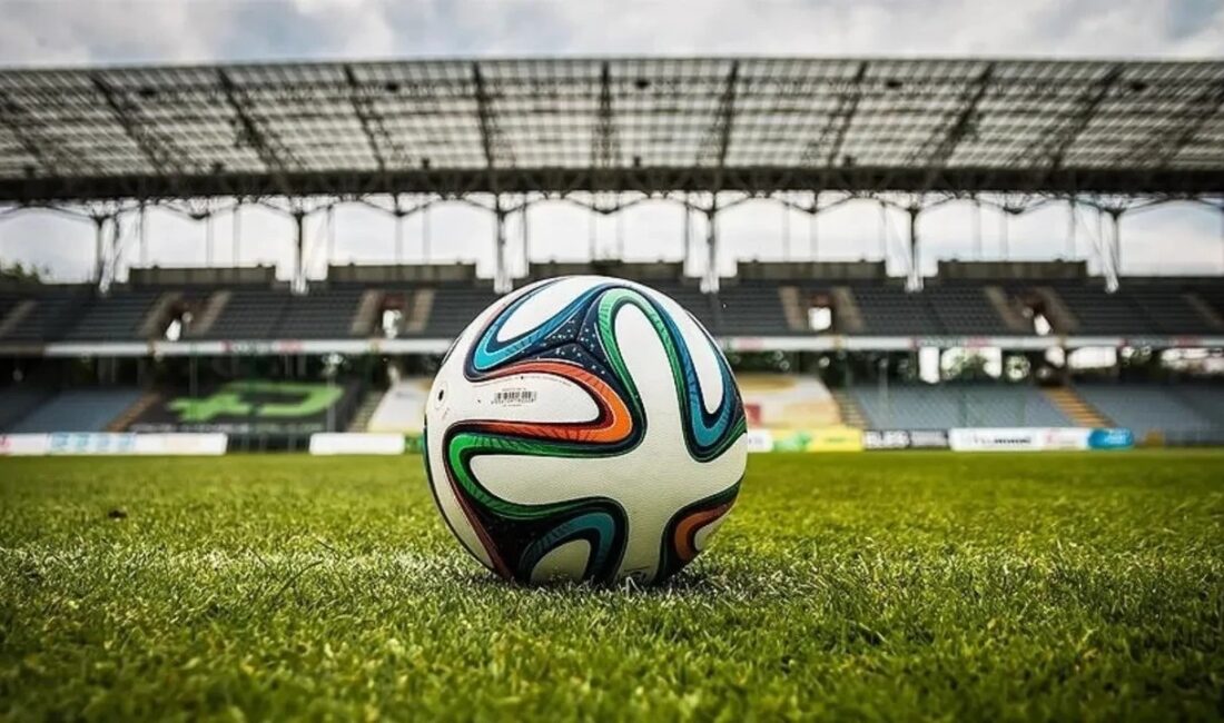 Trendyol'da satışa çıkarılan 2026-2027 sezonu kombinelerinin en pahalı olanı 275