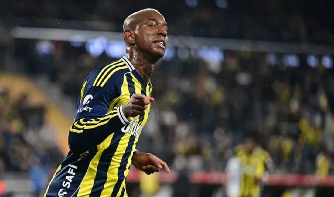 Anderson Talisca, Konyaspor maçı kadrosuna dahil edilmedi. Kulüp daha önce