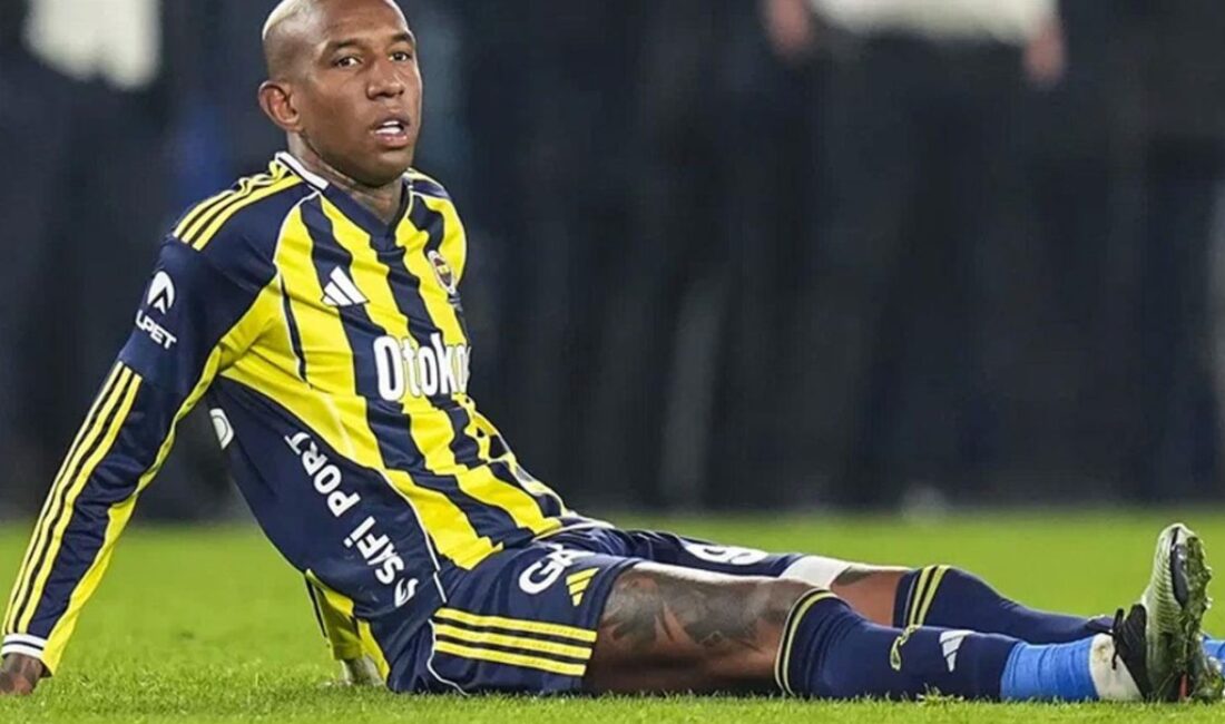 Anderson Talisca'nın Konyaspor karşılaşmasının kadrosunda yer almaması sonrasında, Fenerbahçe'den ayrılmasının