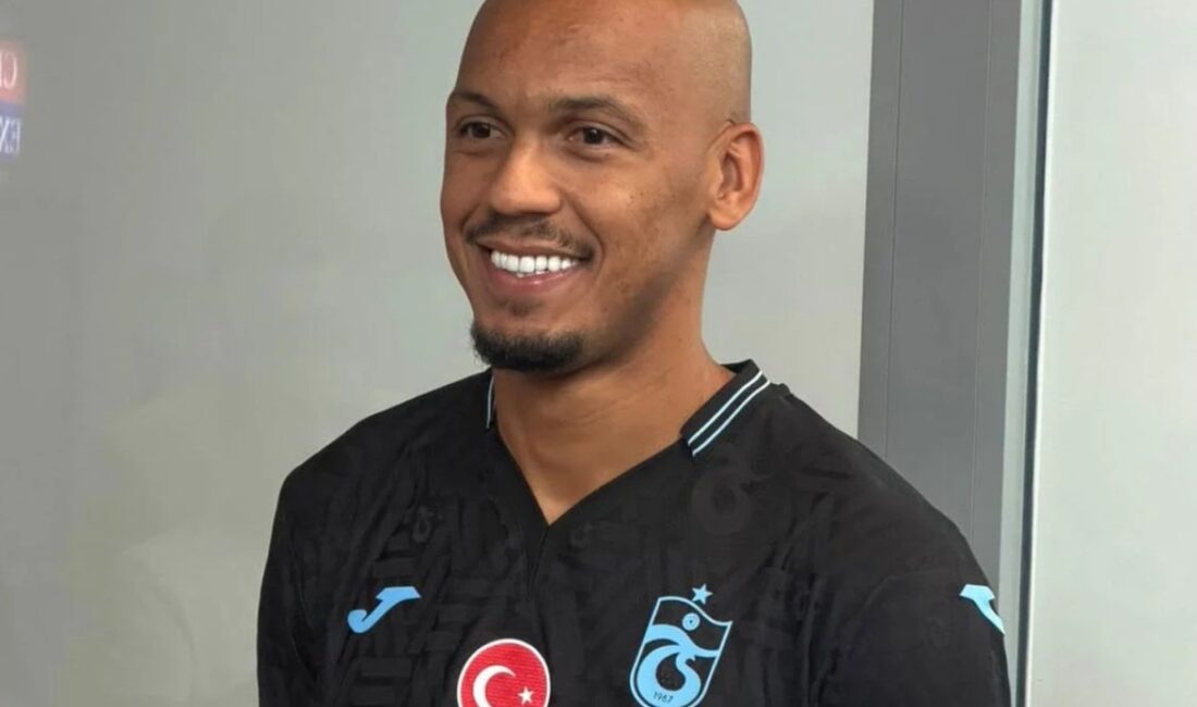 Anlaşma sağlanan Fabinho, transferini tamamlamak üzere Trabzon'a geldi ve gelişinde