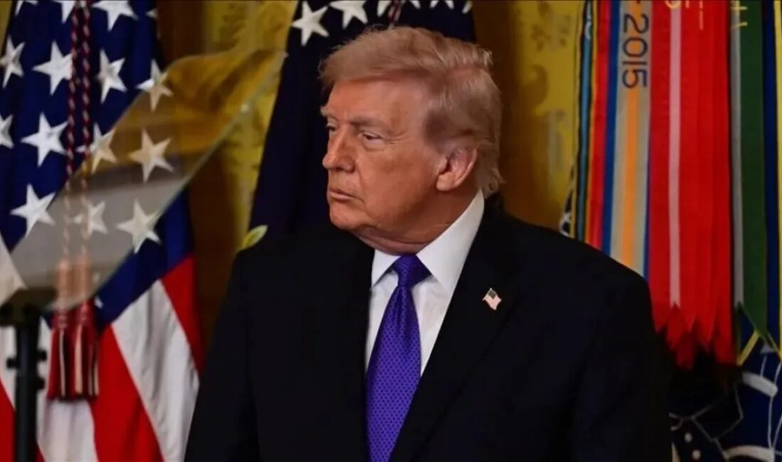 Donald Trump, Hürmüz Boğazı'nda ABD Donanması'nın tam bir abluka uyguladığını