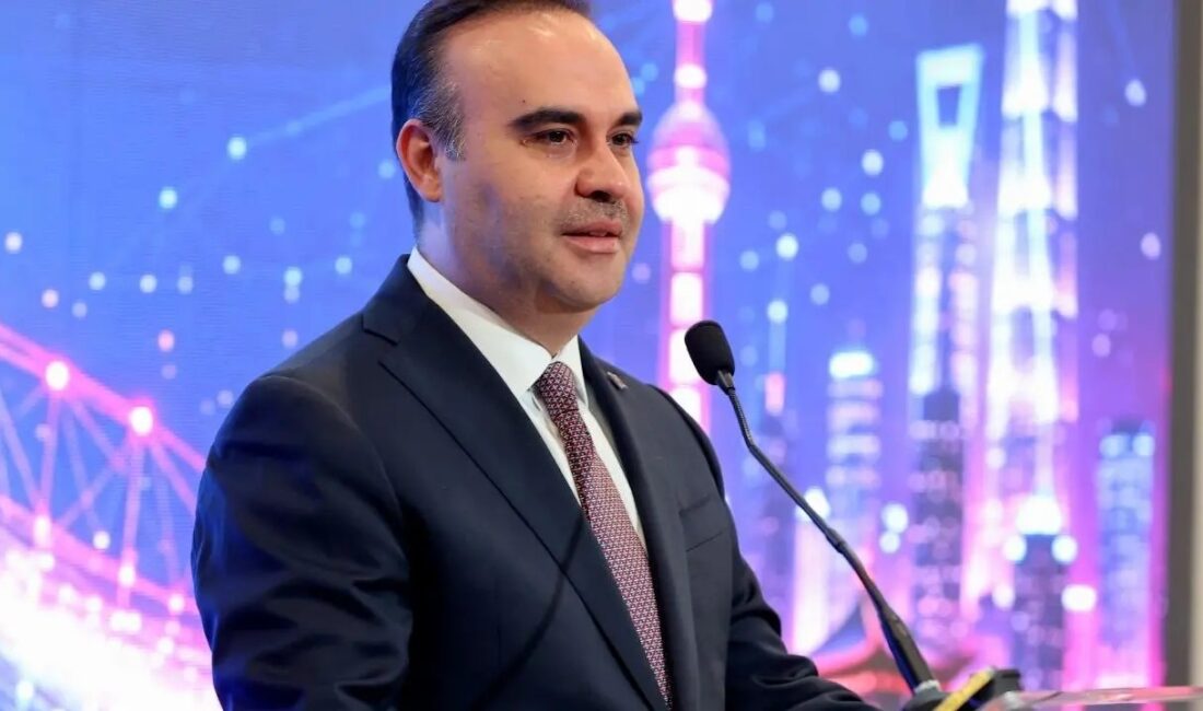 Sanayi ve Teknoloji Bakanı Mehmet Fatih Kacır, sosyal medya hesabından